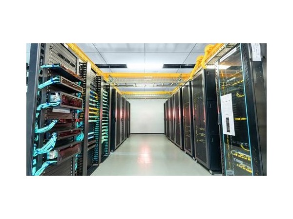 增城區鈑金加工廠的兩種常見機箱機櫃生產