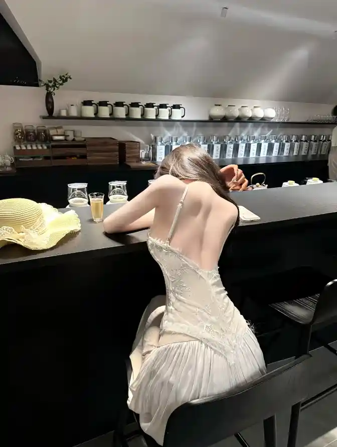 355娱乐_日韩人妻无码精品一专区_开元棋盘7123游戏下载